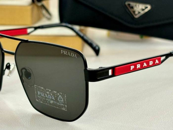 Top Quality  P*rada Glasses