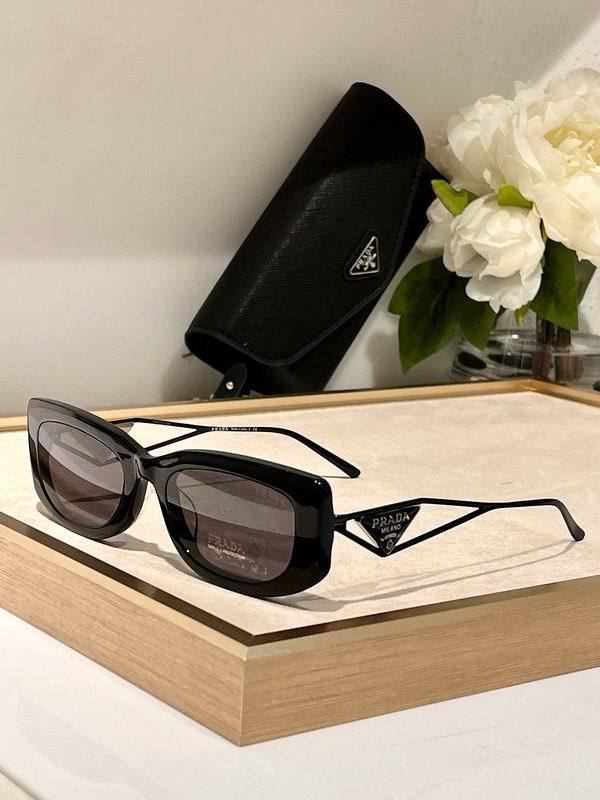 Top Quality  P*rada Glasses
