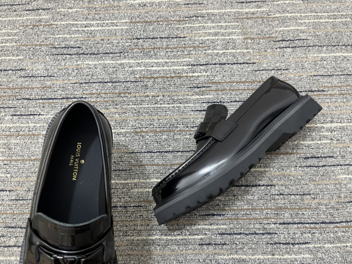 Men L*ouis V*uitton Top Loafer
