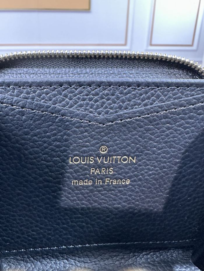 L*ouis V*uitton Top Bag 11.0 x 8.5 x 2.0 cm