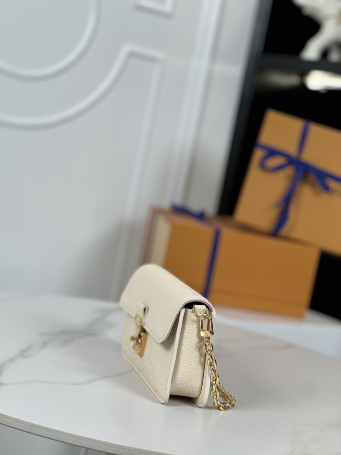 L*ouis V*uitton Top Bag 19×11×5.5cm