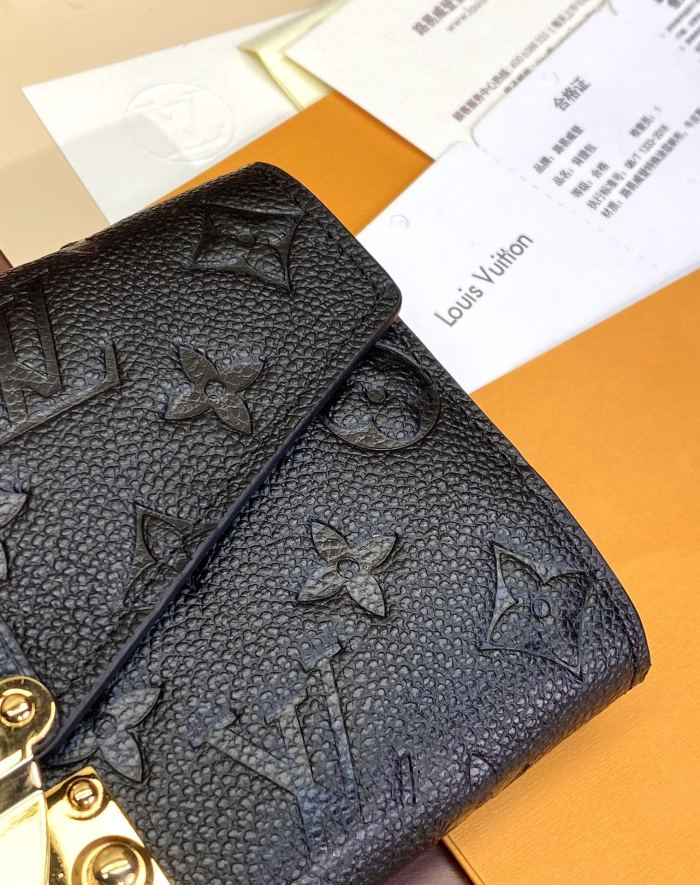 L*ouis V*uitton Top Bag19.0 x 10.5 x 2.5 cm