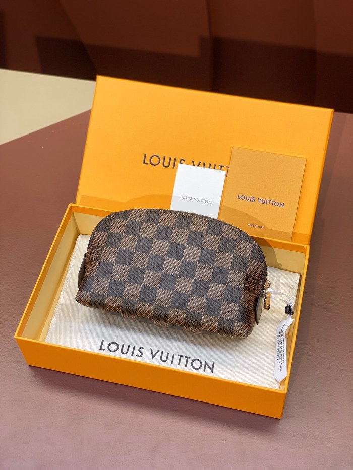 L*ouis V*uitton Top Bag19.0x 12.0x 6.0 cm