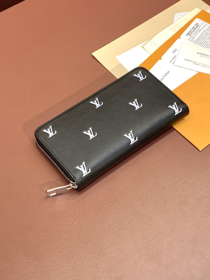 L*ouis V*uitton Top Bag19.5 x 10.5 x 2.5 cm