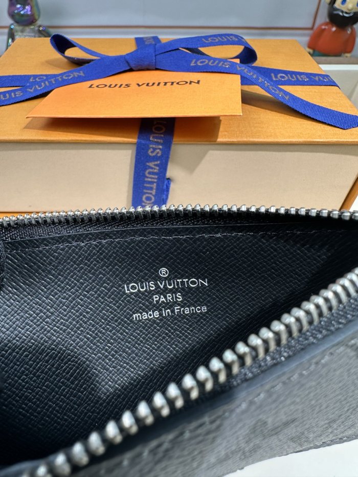 L*ouis V*uitton Top Bag 8.0 x 14.5 x 1.0 cm