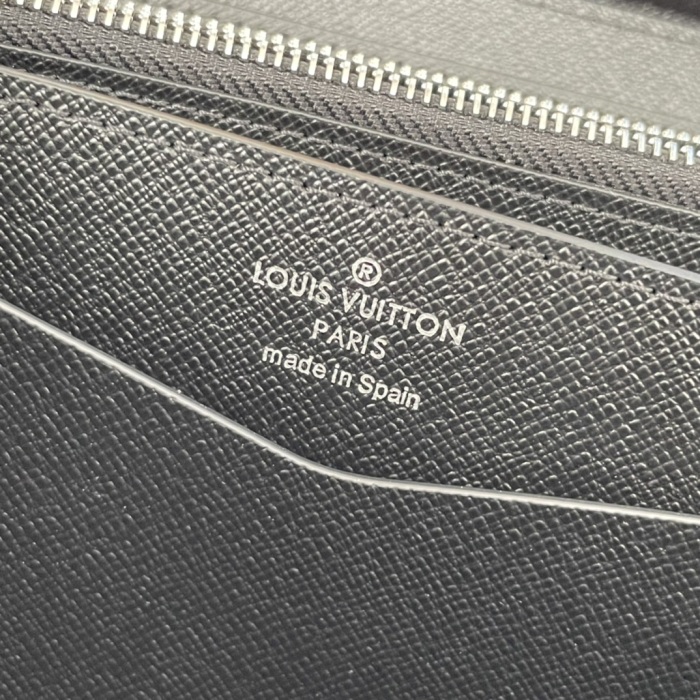 L*ouis V*uitton Top Bag22×14×4cm
