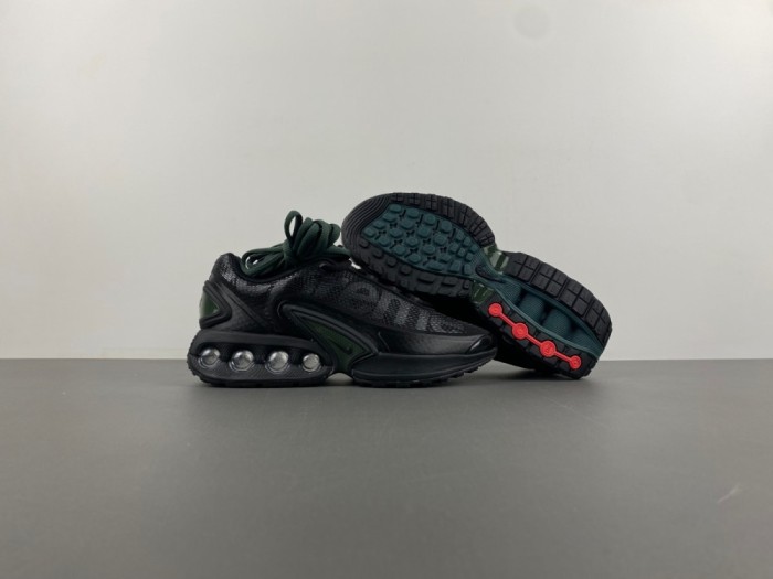 S*upreme x N*ike Air M*ax Dn “Black”  FZ4044-001