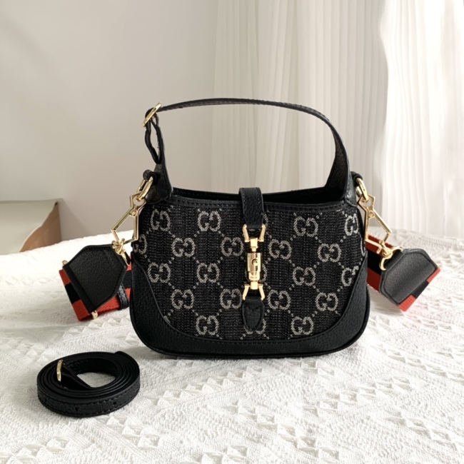G*ucci Bag Top Quality 19 x 13x 3cm