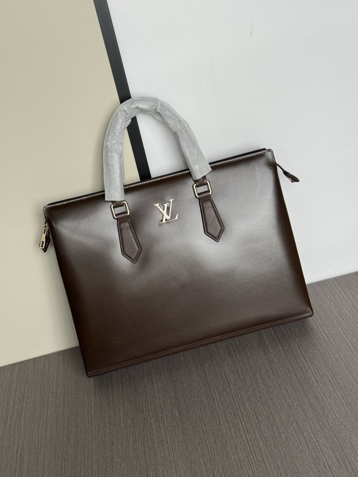 L*ouis V*uitton Top Bag 39*29*7