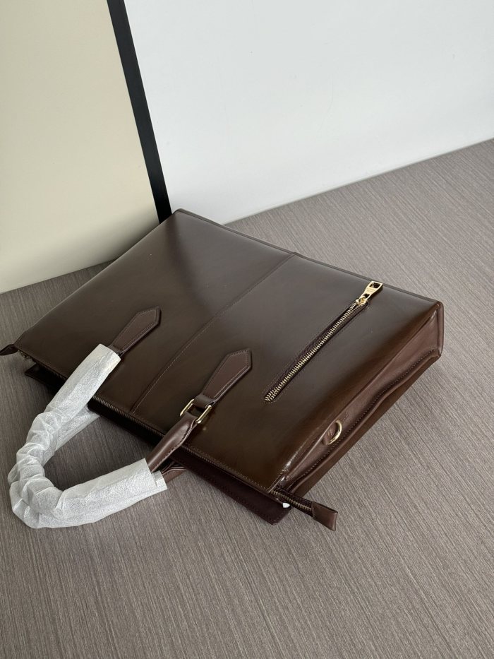 L*ouis V*uitton Top Bag 39*29*7