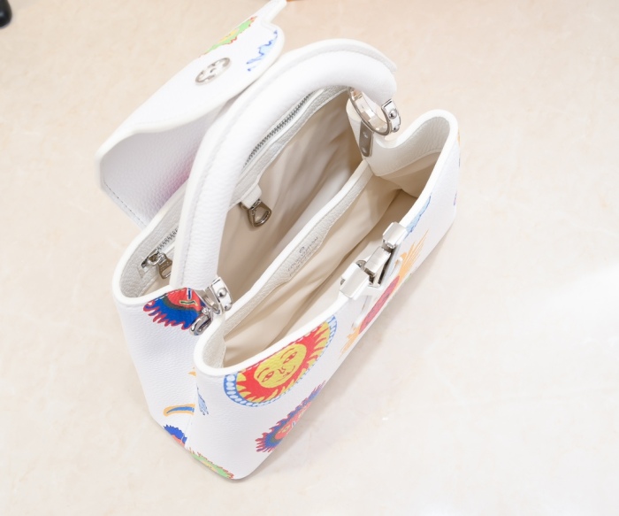 L*ouis V*uitton Top Bag 27 x 18 x 9