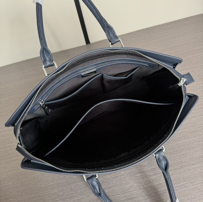L*ouis V*uitton Top Bag 39*29*7