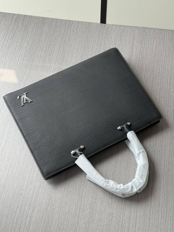 L*ouis V*uitton Top Bag 39*29*7