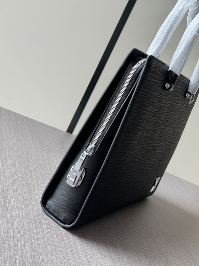 L*ouis V*uitton Top Bag 39*29*7