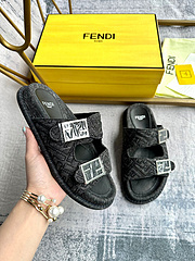 Women F*endi Top Sandals