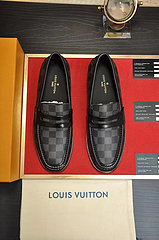 Men L*ouis V*uitton Top Quality loafers017