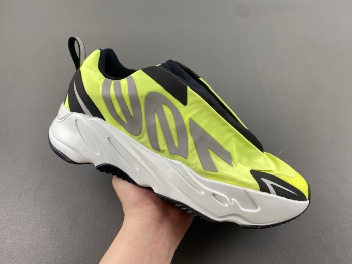 Y*eezy B*oost 700 MNVN Laceless 'Phosphor'  GY2055