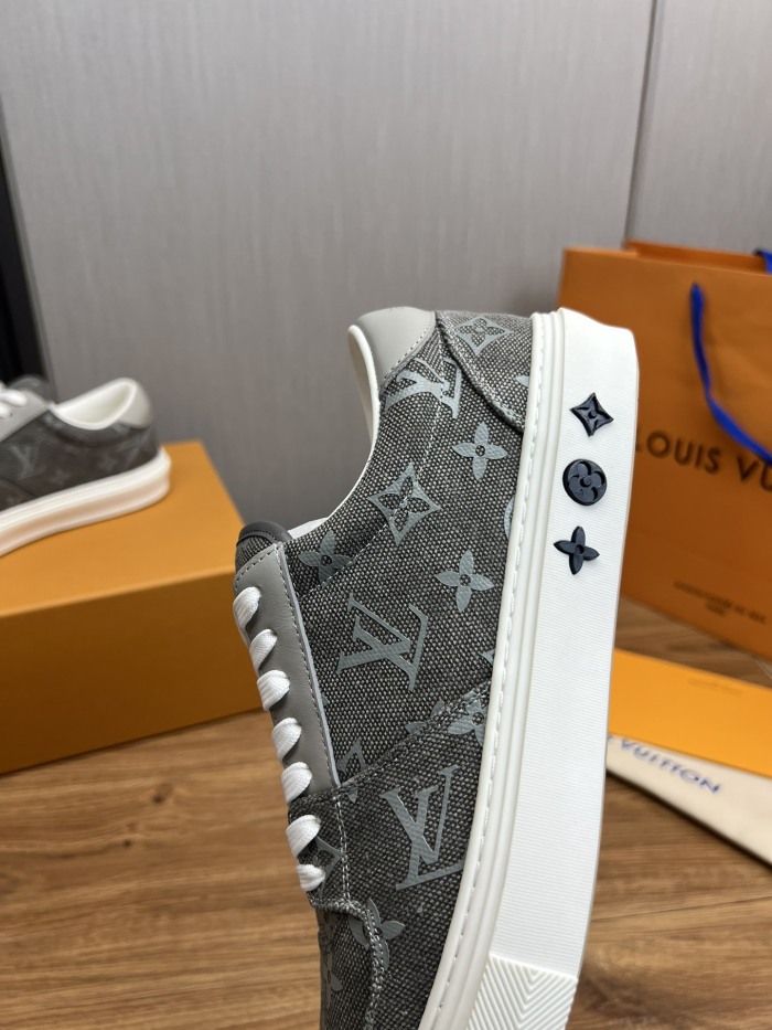 Men L*ouis V*uitton Top Quality sneaker003