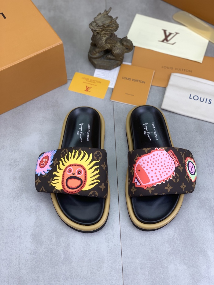 Men L*ouis V*uitton Top Quality Sandals009