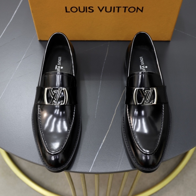 Men L*ouis V*uitton Top Quality loafers013