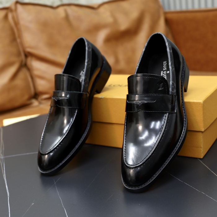 Men L*ouis V*uitton Top Quality loafers002