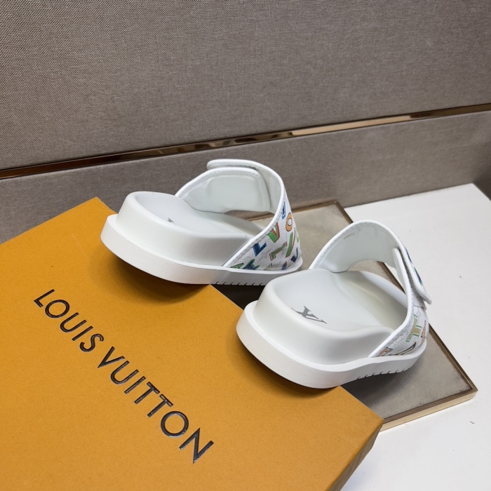 Men L*ouis V*uitton Top Quality Sandals005