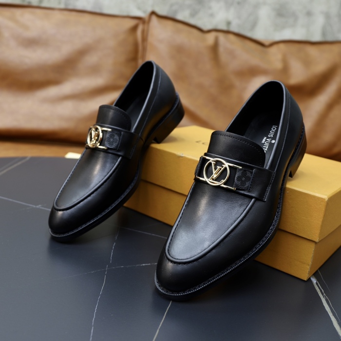 Men L*ouis V*uitton Top Quality loafers012