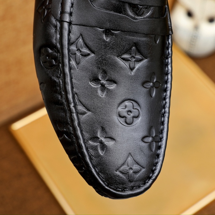 Men L*ouis V*uitton Top Quality loafers002