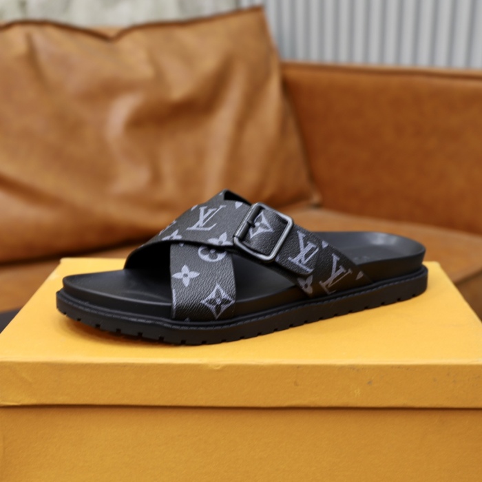 Men L*ouis V*uitton Top Quality Sandals013