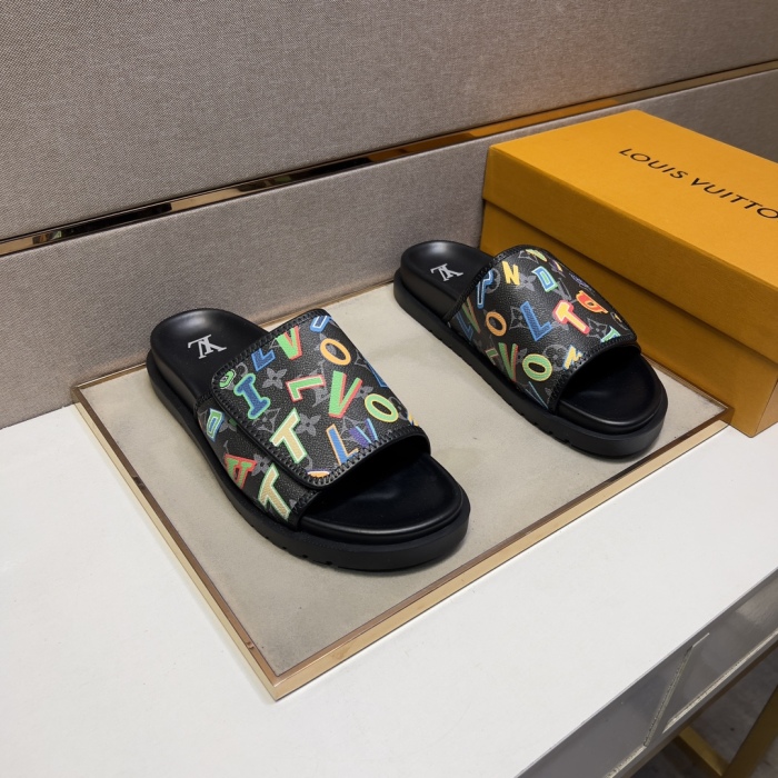 Men L*ouis V*uitton Top Quality Sandals006