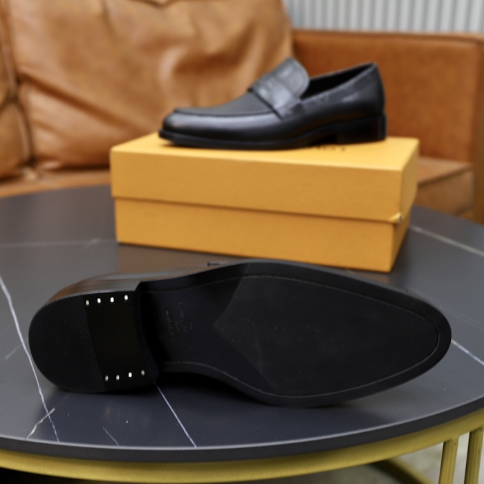 Men L*ouis V*uitton Top Quality loafers018