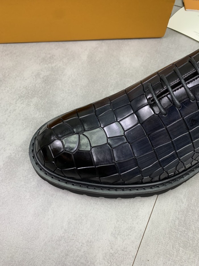 Men L*ouis V*uitton Top Quality loafers008