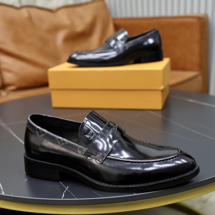 Men L*ouis V*uitton Top Quality loafers002