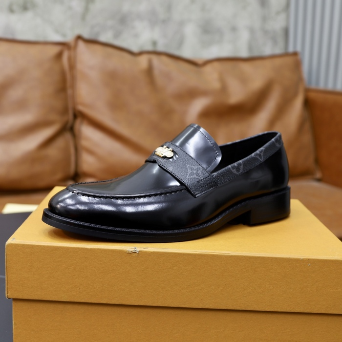 Men L*ouis V*uitton Top Quality loafers016