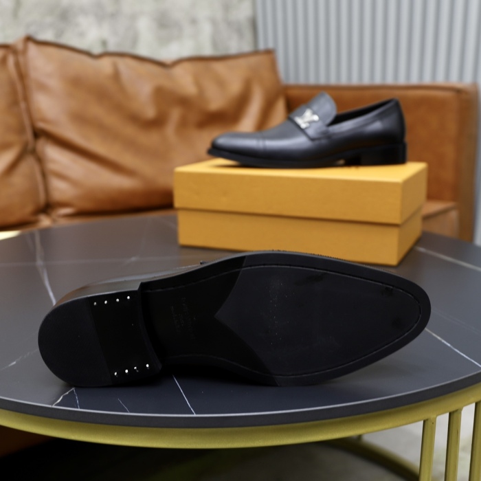 Men L*ouis V*uitton Top Quality loafers003