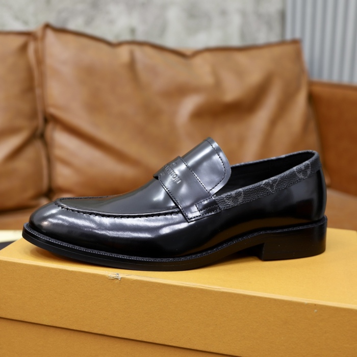 Men L*ouis V*uitton Top Quality loafers017