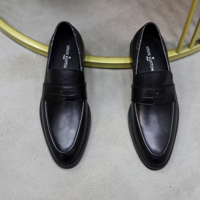 Men L*ouis V*uitton Top Quality loafers018