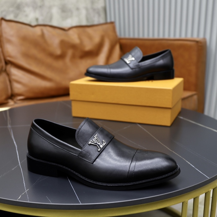 Men L*ouis V*uitton Top Quality loafers003