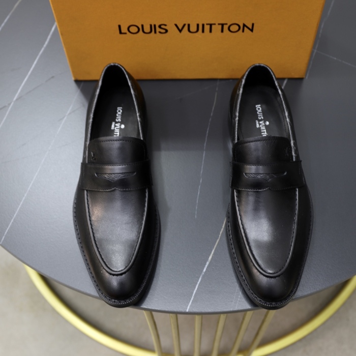 Men L*ouis V*uitton Top Quality loafers001