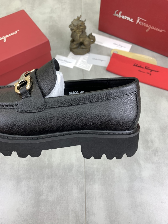 Men L*ouis V*uitton Top Quality loafers005
