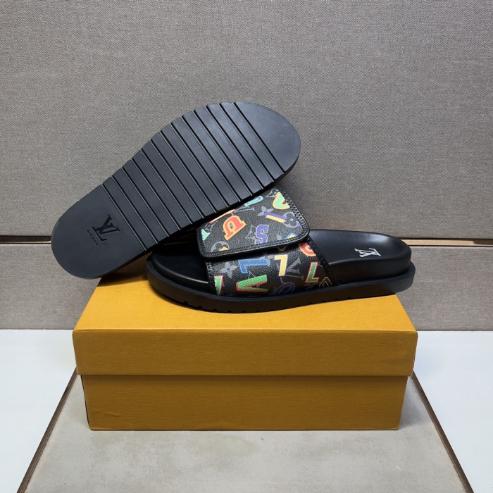 Men L*ouis V*uitton Top Quality Sandals006