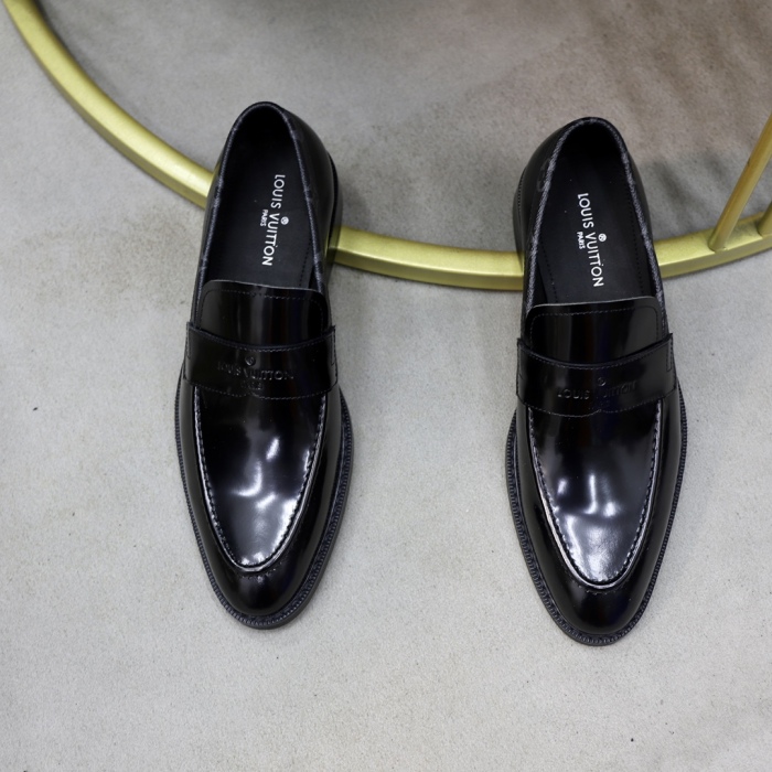 Men L*ouis V*uitton Top Quality loafers017