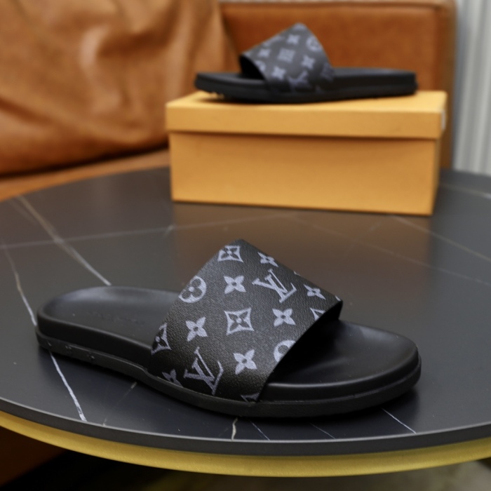 Men L*ouis V*uitton Top Quality Sandals014