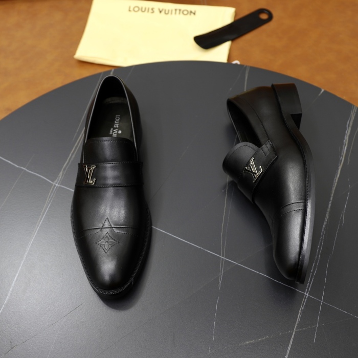 Men L*ouis V*uitton Top Quality loafers003