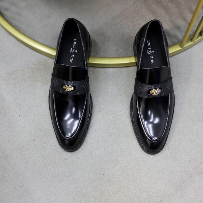 Men L*ouis V*uitton Top Quality loafers016