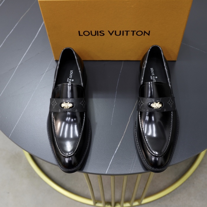 Men L*ouis V*uitton Top Quality loafers016