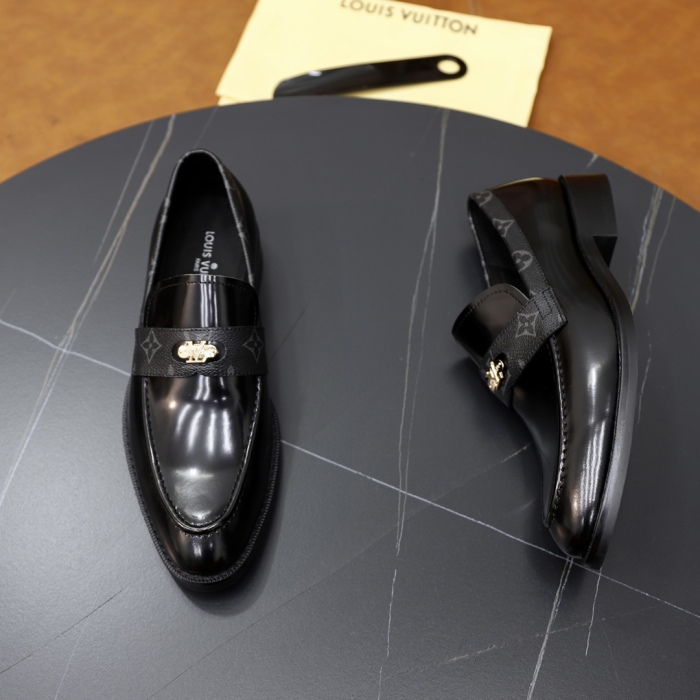 Men L*ouis V*uitton Top Quality loafers016