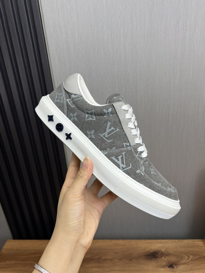 Men L*ouis V*uitton Top Quality sneaker003