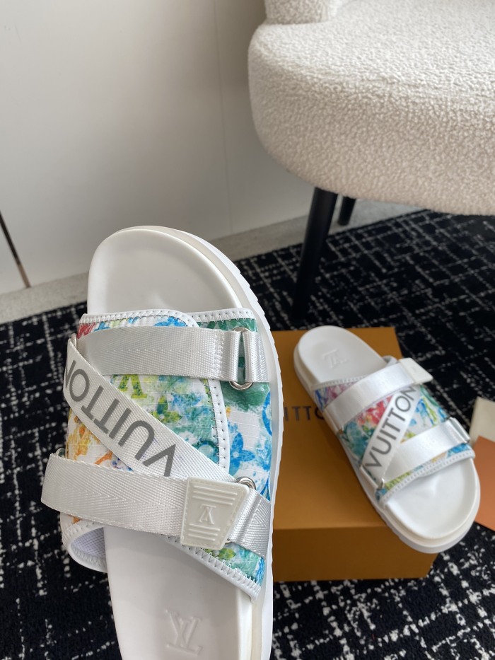 Men L*ouis V*uitton Top Quality Sandals002