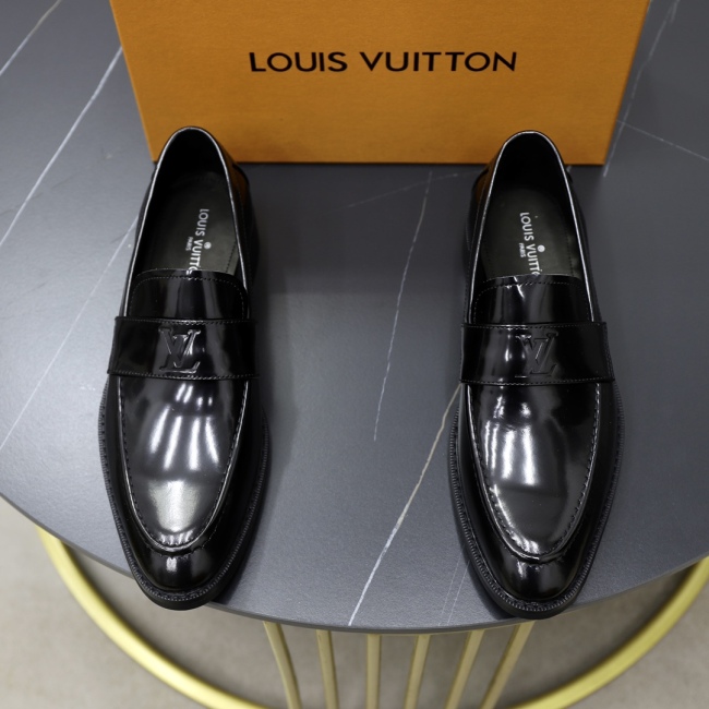 Men L*ouis V*uitton Top Quality loafers009